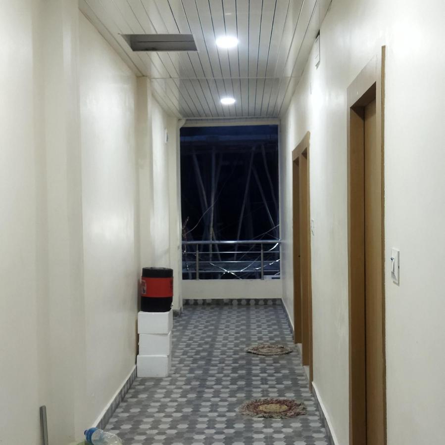 Shree Gajlaxmi Hotel Walking Distance From Mahakaleswar อุจเจน ภายนอก รูปภาพ